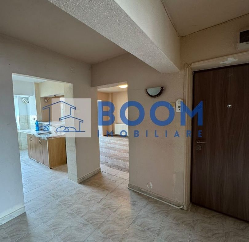 Apartament 4 camere | Centrala Proprie | Calea Lui Traian - foto 2