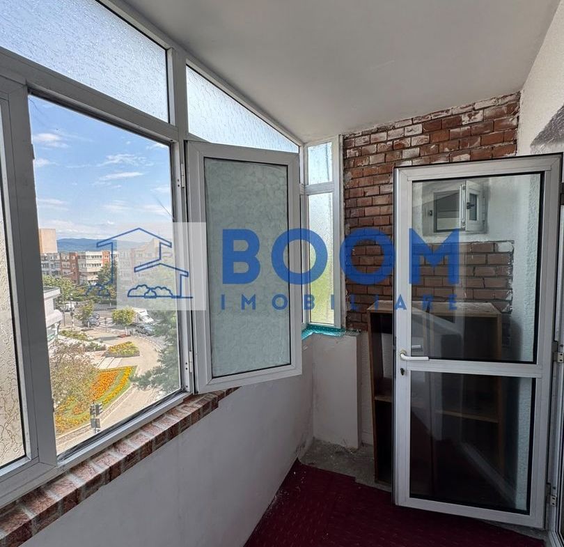 Apartament 4 camere | Centrala Proprie | Calea Lui Traian - foto 8