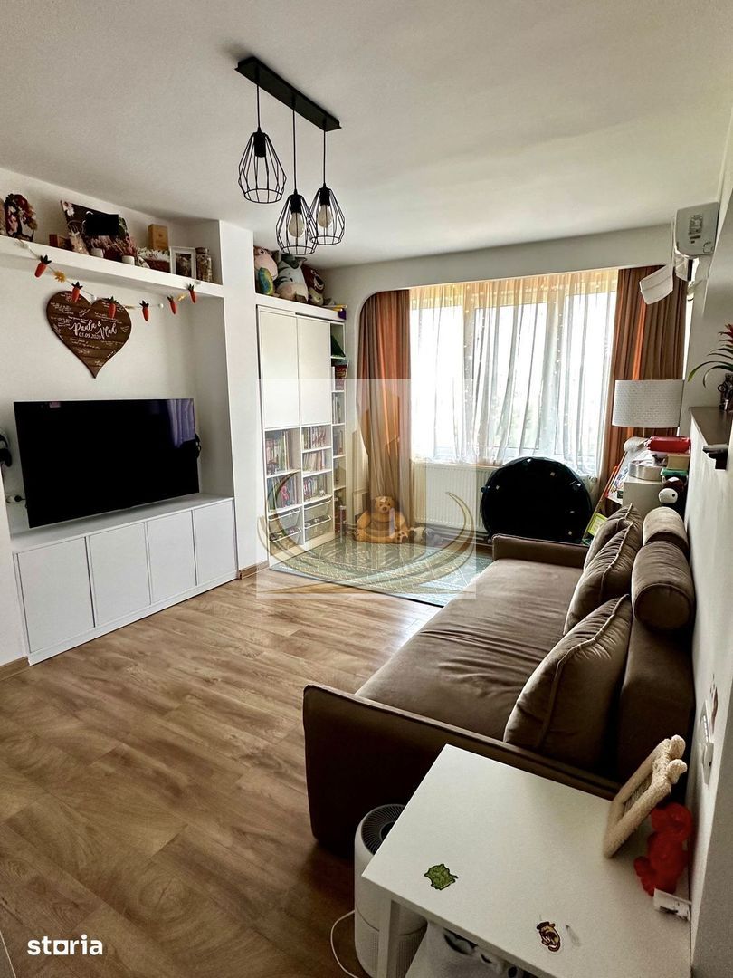Apartament cu 4 camere si 2 bai | 84 mp | decomandat | zonă centrală - Imagine principala