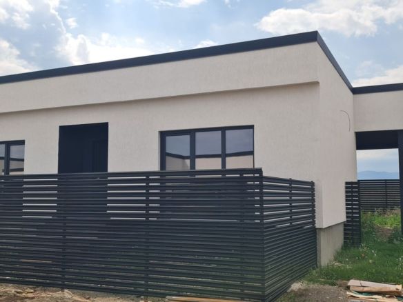 Casa individuala 3 camere finalizata/intabulata Cartier Izvor Tarlungeni Brasov - Imagine principala