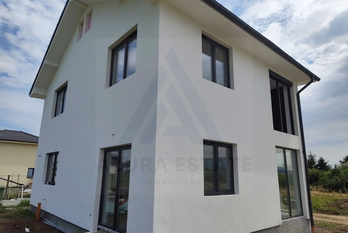 Casa premium 4 camere la alb teren de 310 mp 124 mp utili în Cristian - foto 2