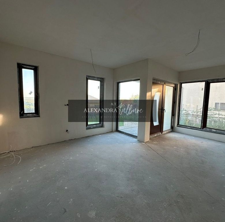 Casa de vanzare, P+1, 120 mp utili, 4 camere, 2 bai, 300 mp teren - Imagine principala