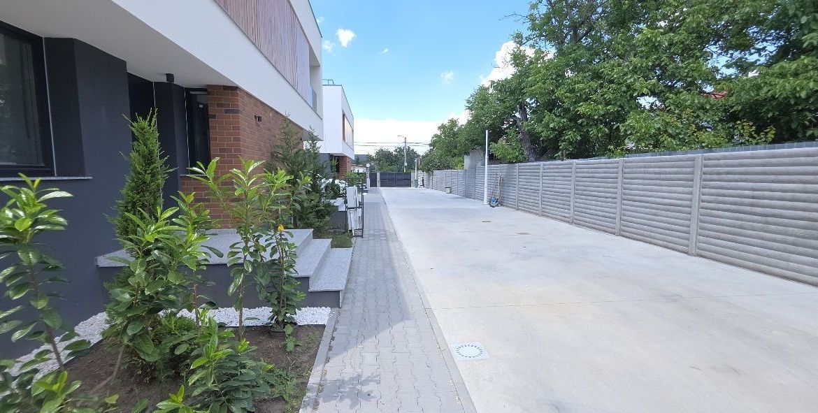 Giulesti  duplex P+1 4 camere de vanzare - foto 4