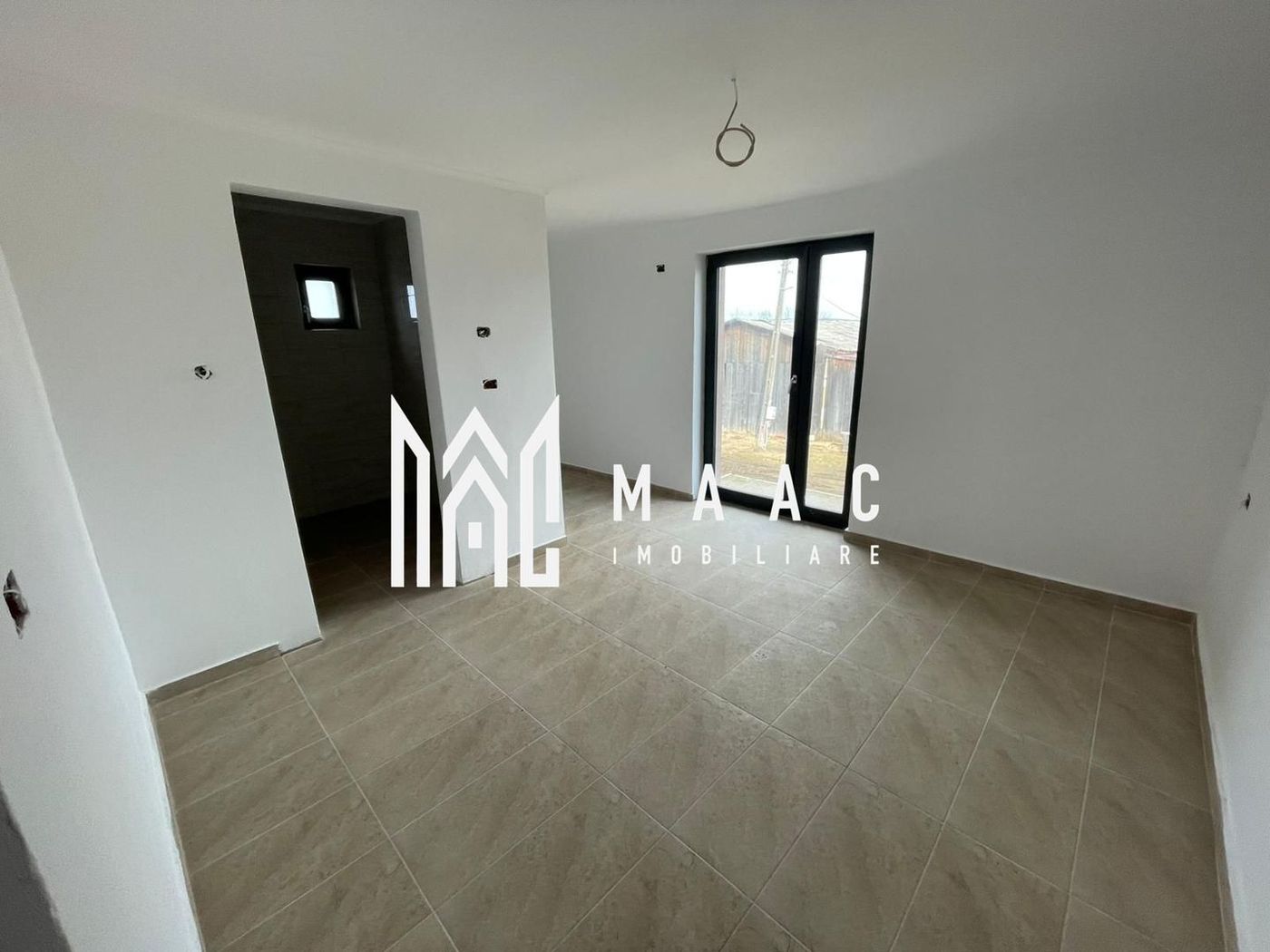 Casa de închiriat | 9 camere  | 260mp utili | Sacel - foto 6