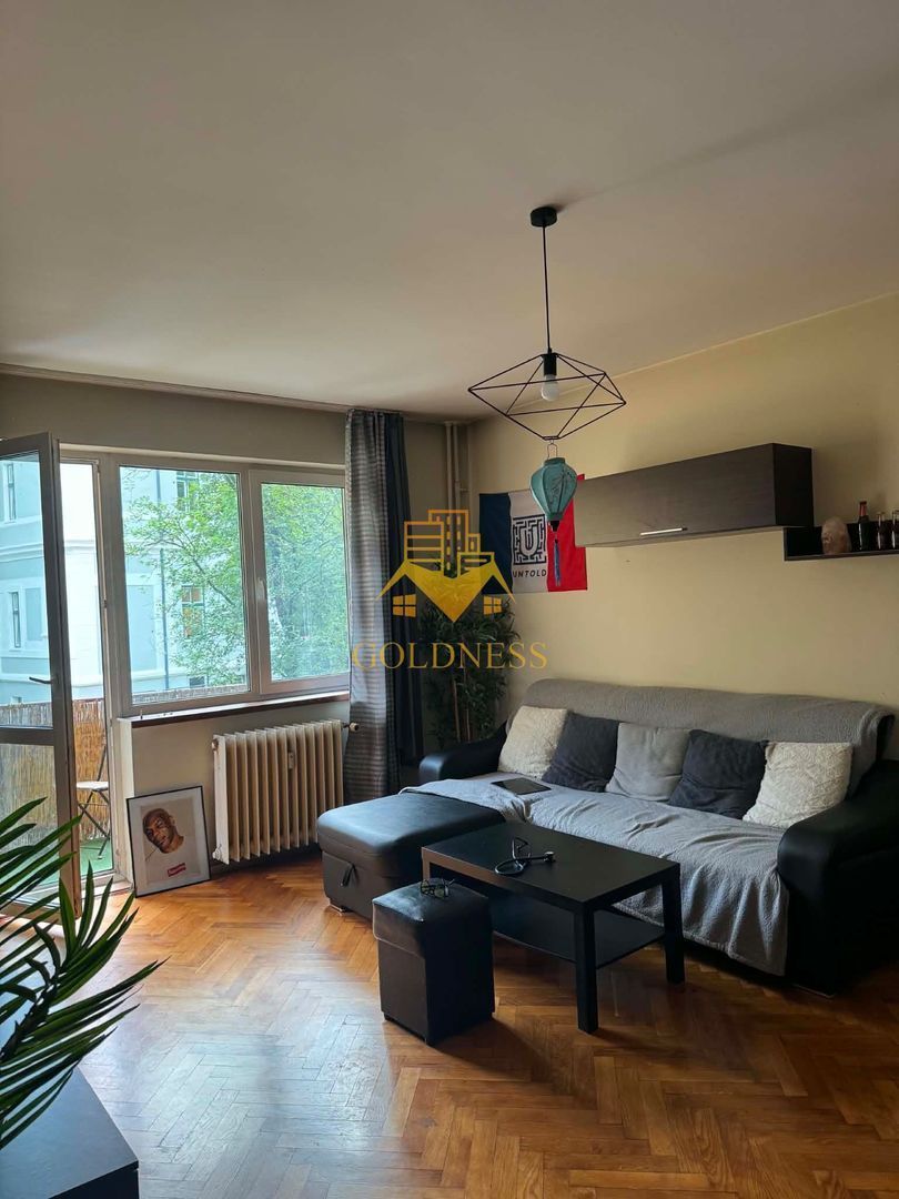 2 camere, decomandate, Central str. Republicii, Zona UMF, Motilor - foto 2