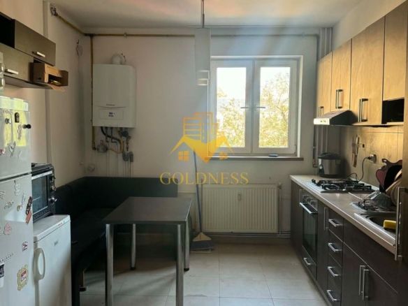 2 camere, decomandate, Central str. Republicii, Zona UMF, Motilor - foto 3