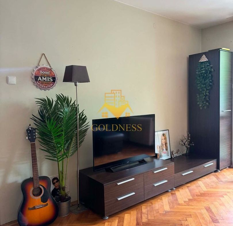 2 camere, decomandate, Central str. Republicii, Zona UMF, Motilor - foto 5
