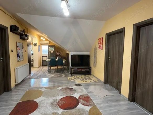 Apartament 3 camere 2 balcoane zona Strand II - foto 3