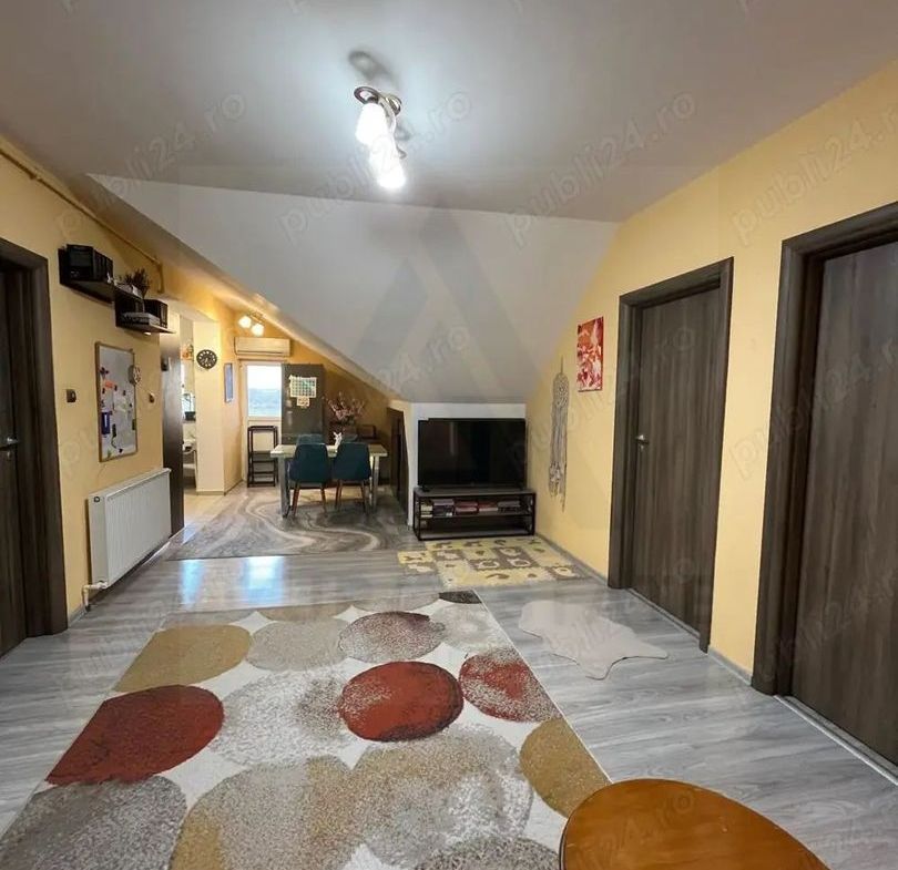 Apartament 3 camere 2 balcoane zona Strand II - foto 3