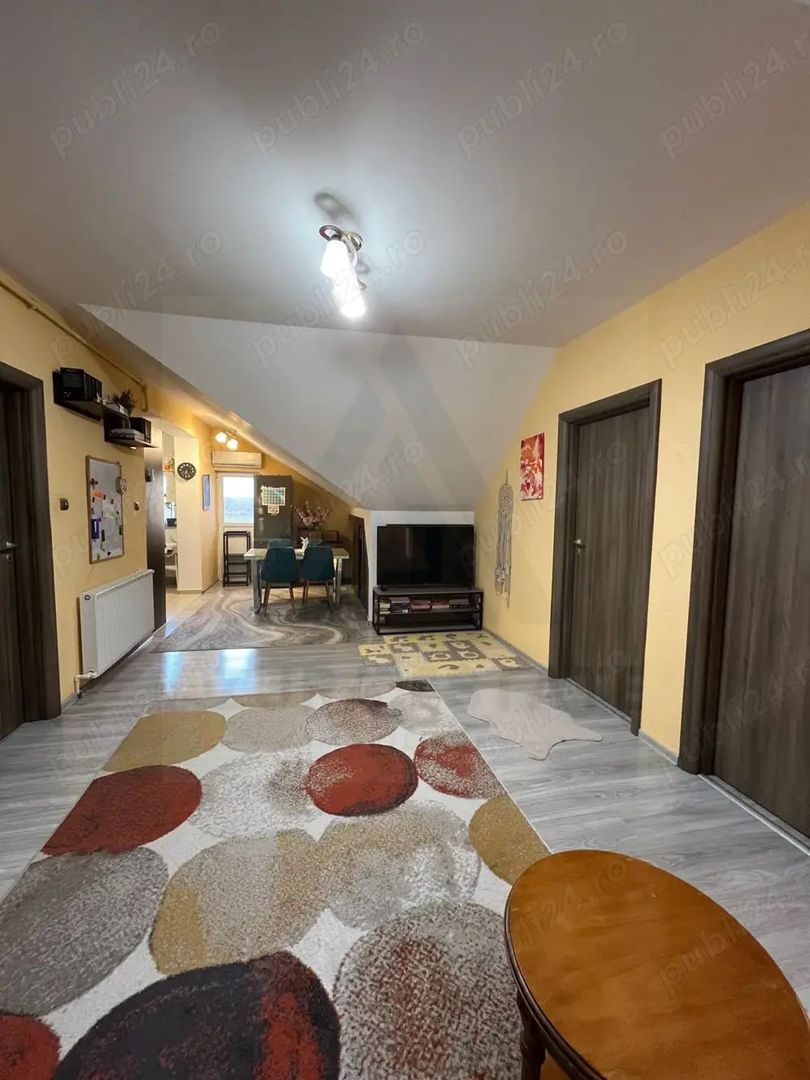 Apartament 3 camere 2 balcoane zona Strand II - foto 3
