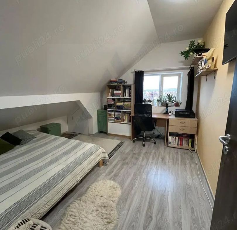 Apartament 3 camere 2 balcoane zona Strand II - foto 4