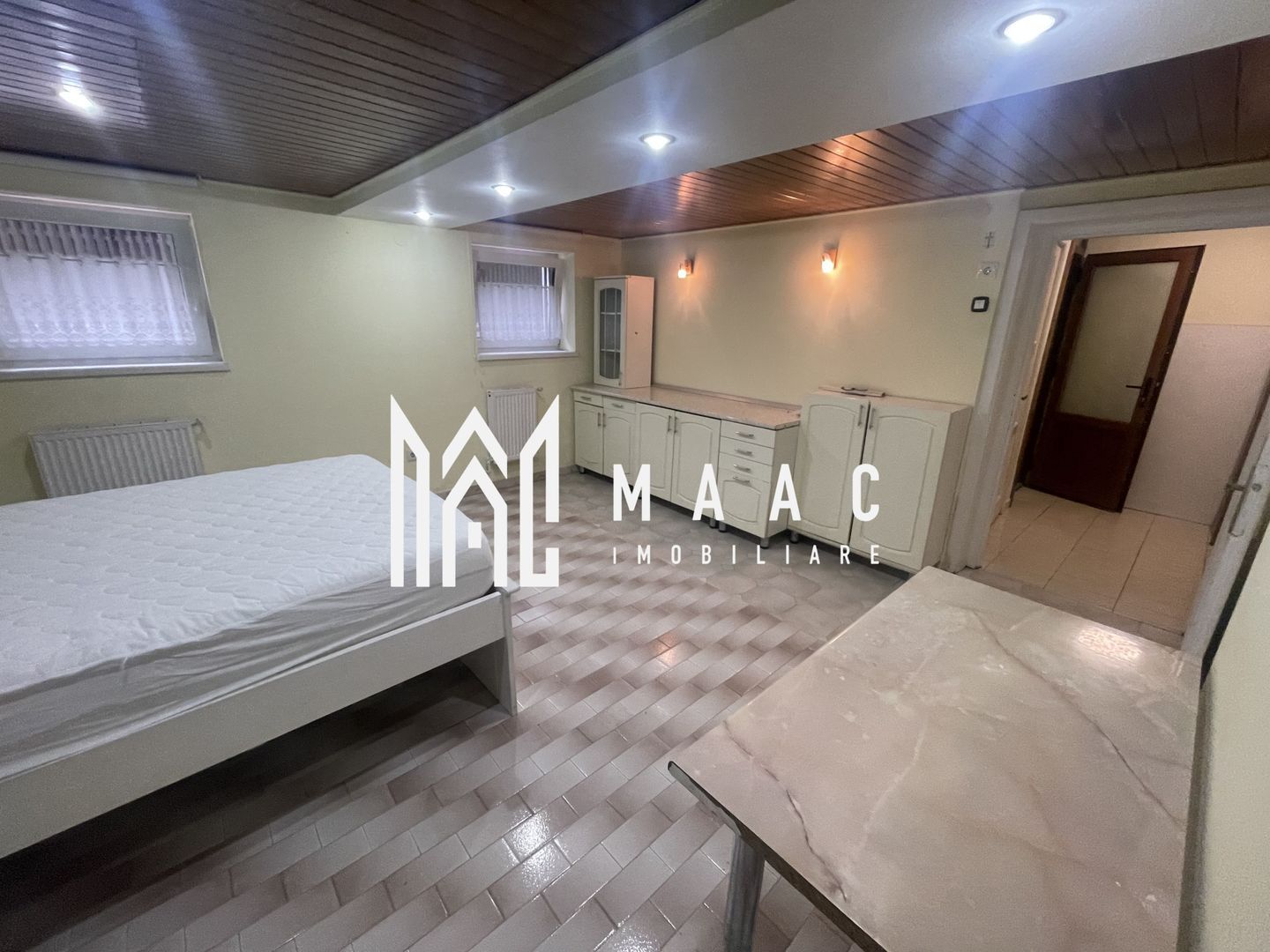 Garsonieră de închiriat | Central Sibiu | 45 mp, mobilată - Imagine principala