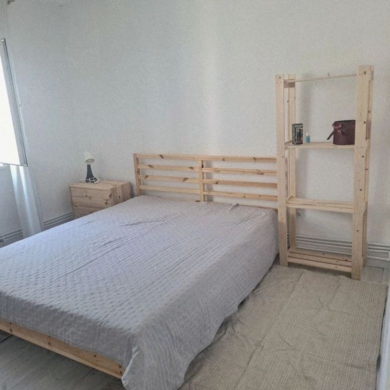 De inchiriat  apartament 2 camere, Piața Centrală, 450 euro - Imagine principala