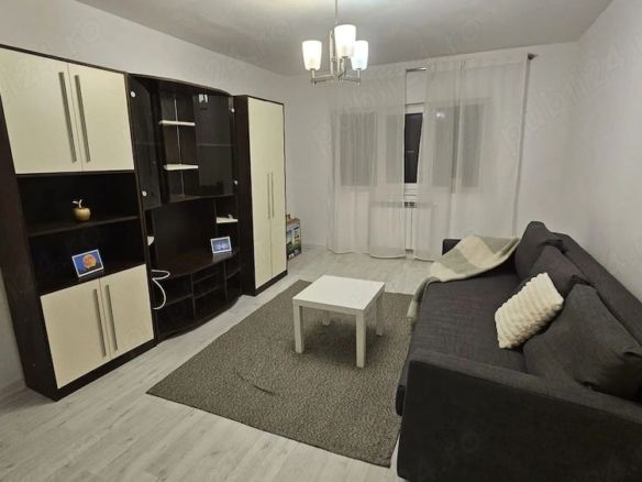 De inchiriat  apartament 2 camere, Piața Centrală, 450 euro - foto 2