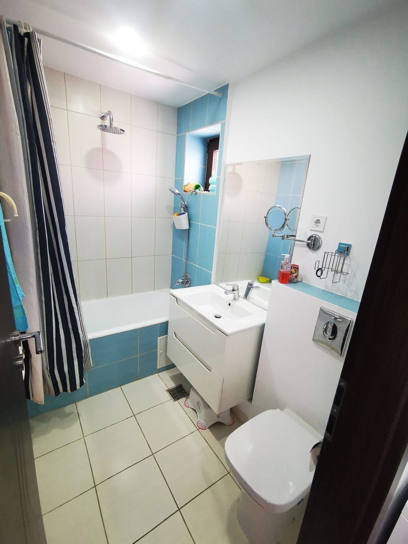 De vanzare apartament 3 camere, micro 39, 76.000 euro negociabil - foto 4