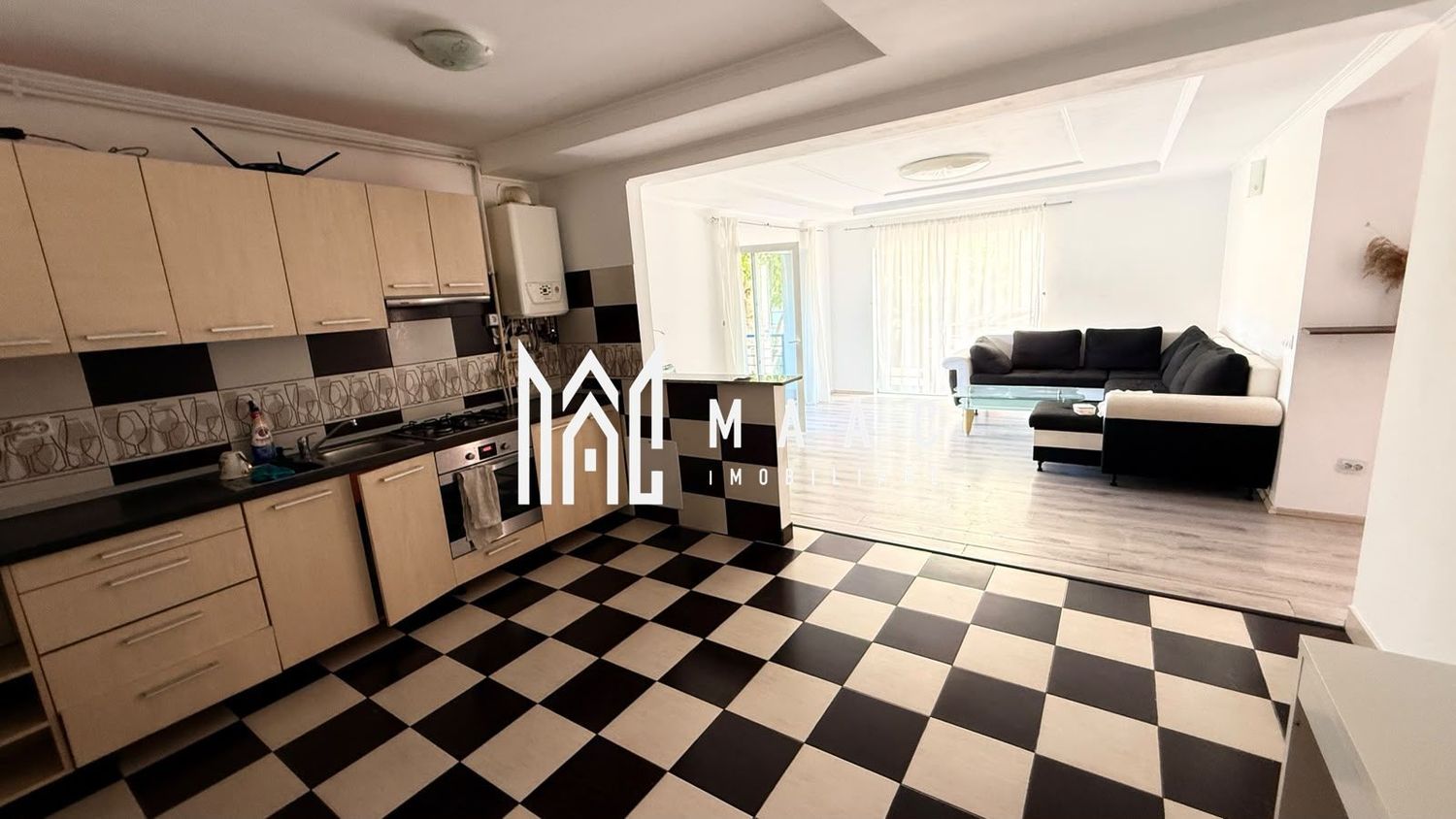 APARTAMENT 3 CAMERE CU GRADINA PROPRIE IN CISNADIE | 78mp /parcare - foto 3
