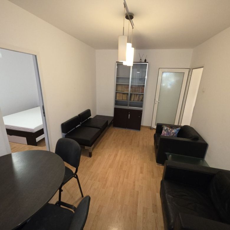 De Închiriat – Apartament 3 Camere | Zona Brătianu (Școala 8), Constanța - Imagine principala