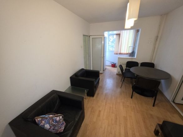 De Închiriat – Apartament 3 Camere | Zona Brătianu (Școala 8), Constanța - foto 2