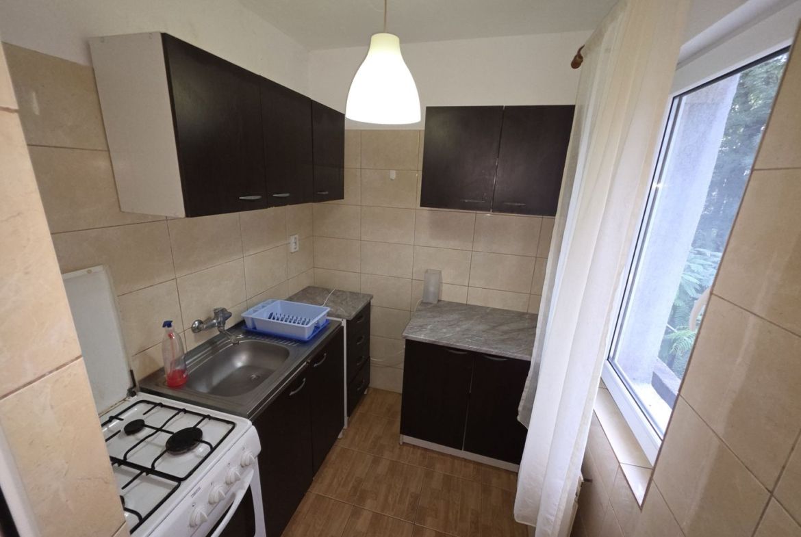 De Închiriat – Apartament 3 Camere | Zona Brătianu (Școala 8), Constanța - foto 5