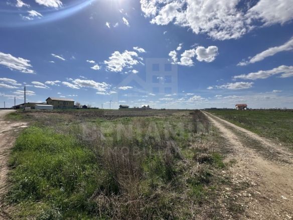 Parcela de 350mp-Ghercesti-Primaverii-Deschidere 16m - foto 2
