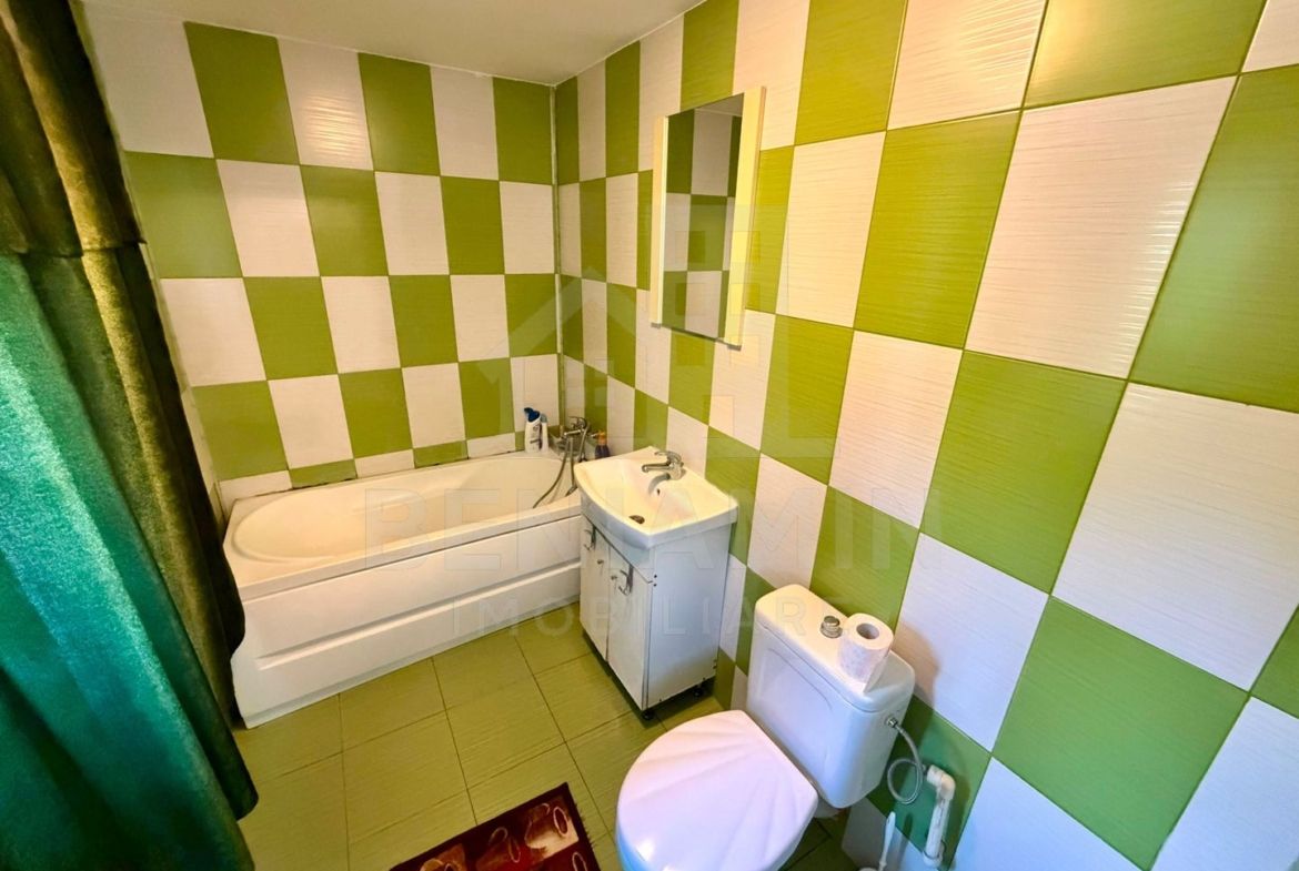 Romanesti pe Bulevard-Casa cu teren 546mp-Pozitie excelenta-Libera - foto 7