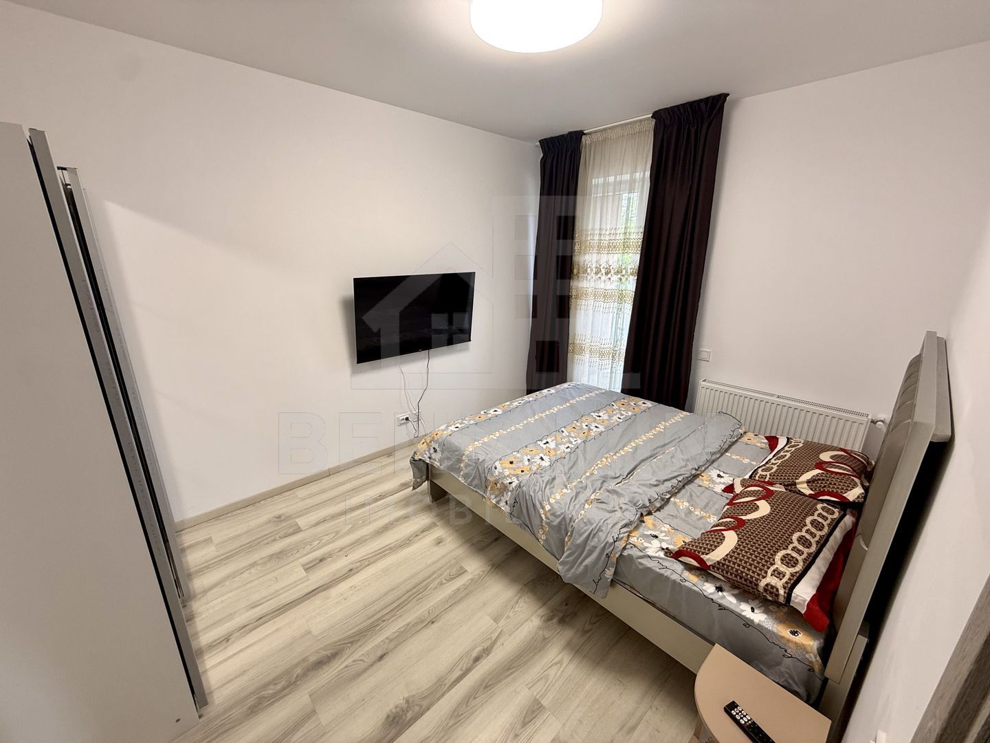 3 camere - 91.2mp - etaj 1 - parcare - bloc nou - Romanescu Residence - foto 6