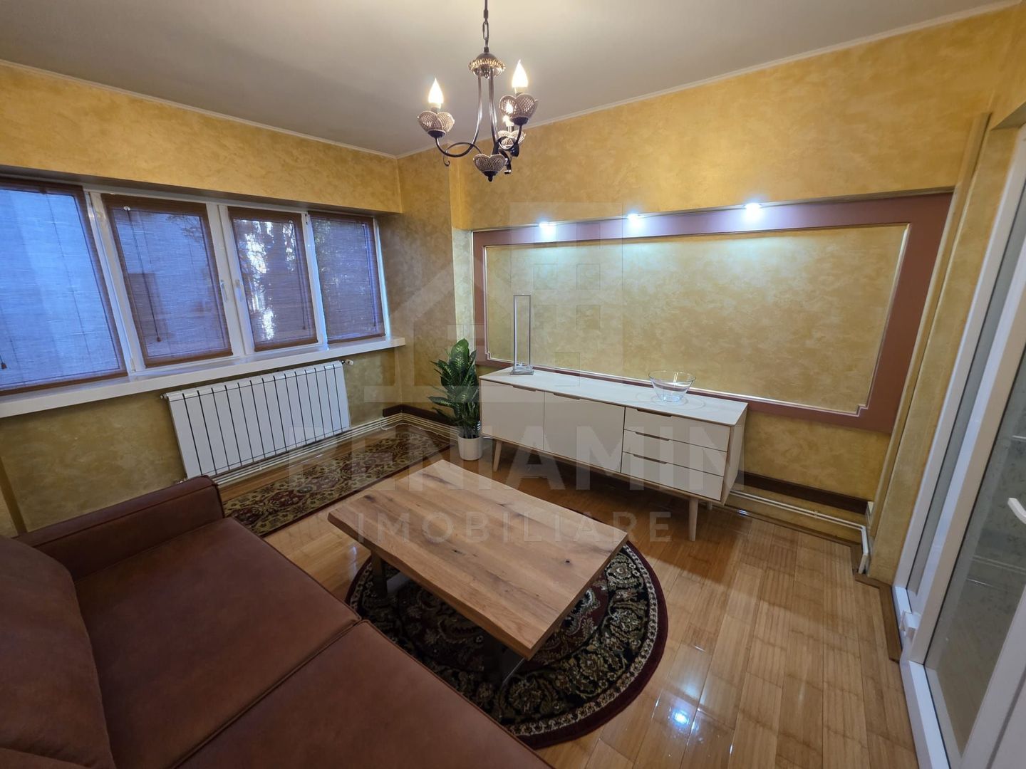 4 camere - etaj 1 - 94mp -mobilat-utilat- centrala - parcare - Teatru - foto 6