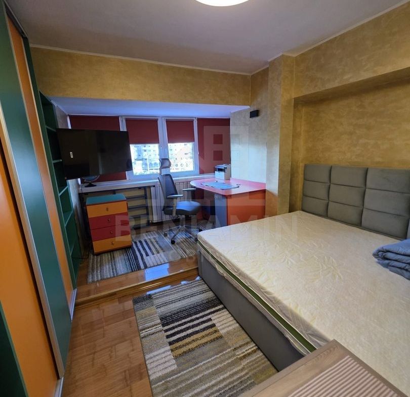4 camere - etaj 1 - 94mp -mobilat-utilat- centrala - parcare - Teatru - foto 7