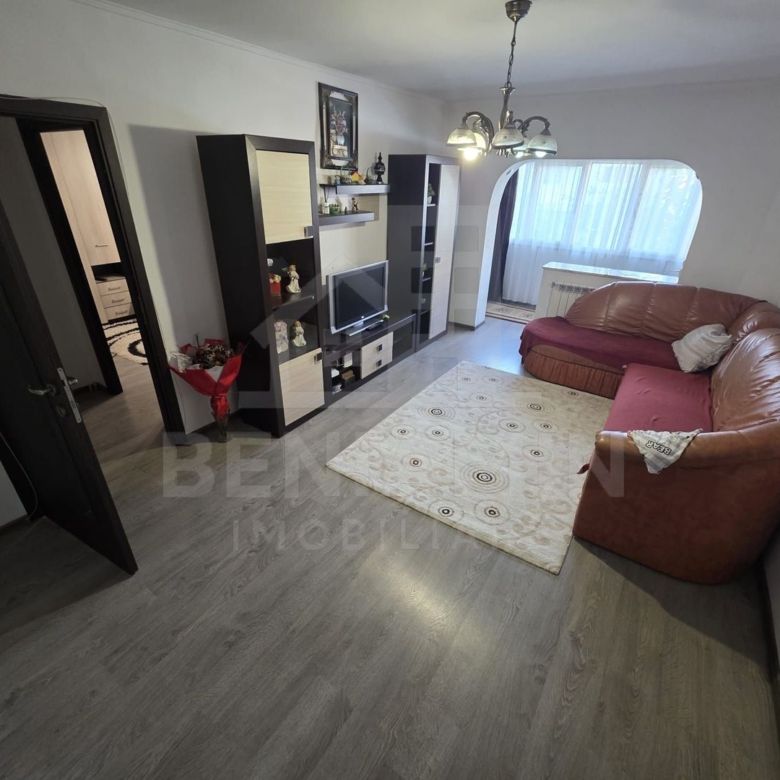 2 camere - etaj 2 - 55mp - centrala termica - investitie - Craiovita - Imagine principala