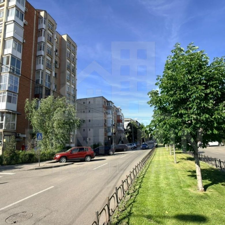 Apartament-Spatiu comercial parter 2 camere -intrare din strada 60mp - Imagine principala