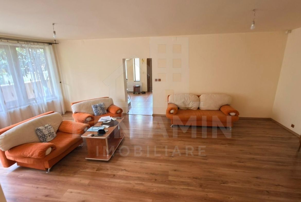 Vila eleganta in zona Ford– Confort si intimitate pe alee privata - foto 2