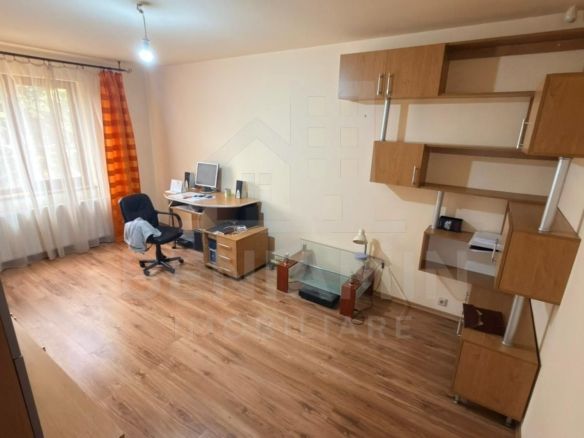 Vila eleganta in zona Ford– Confort si intimitate pe alee privata - foto 3