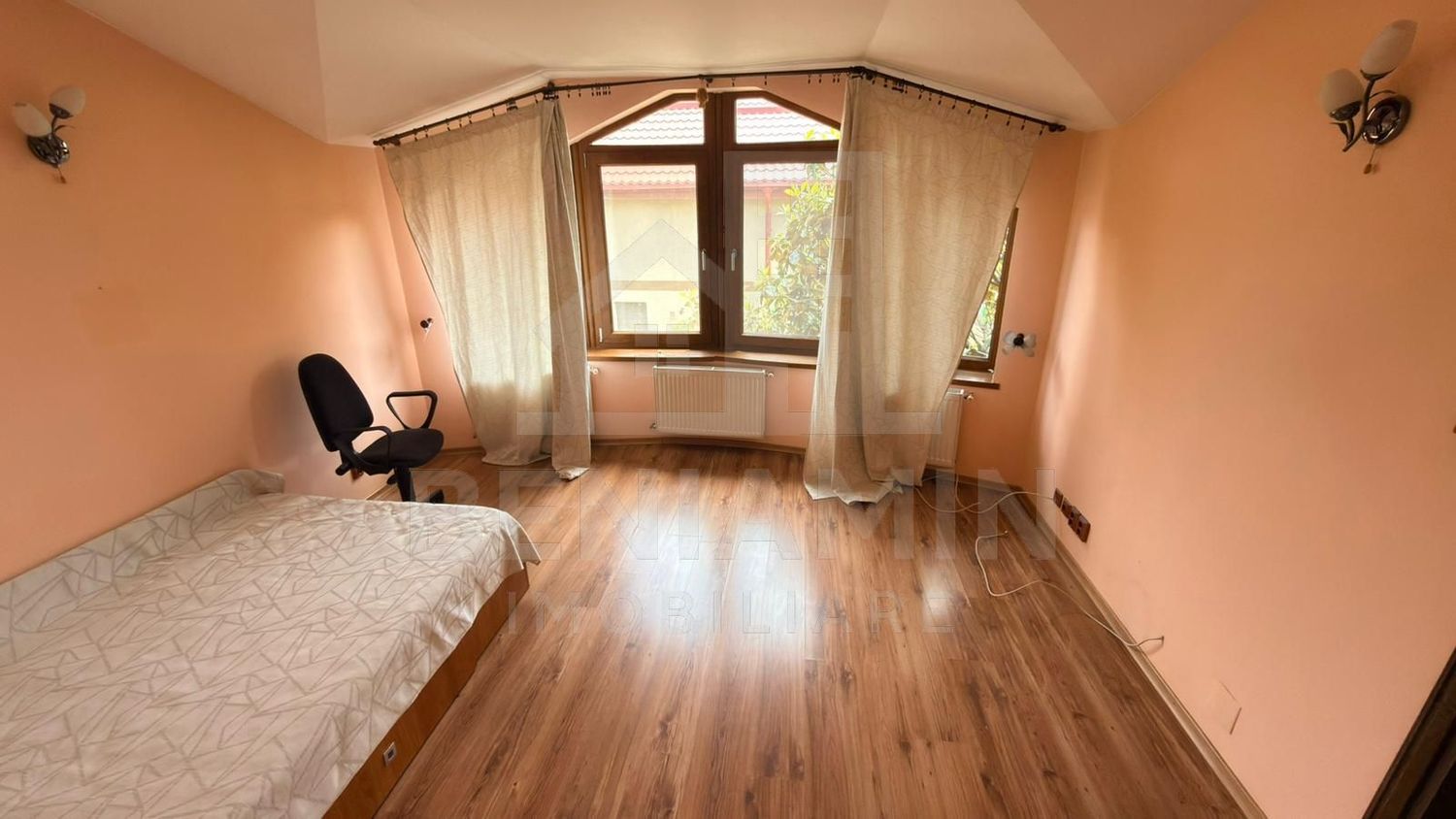 Vila eleganta in zona Ford– Confort si intimitate pe alee privata - foto 8
