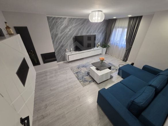 Trei camere decomandat ultra-renovat 2 bai Mcdonalds etaj 2 - foto 2
