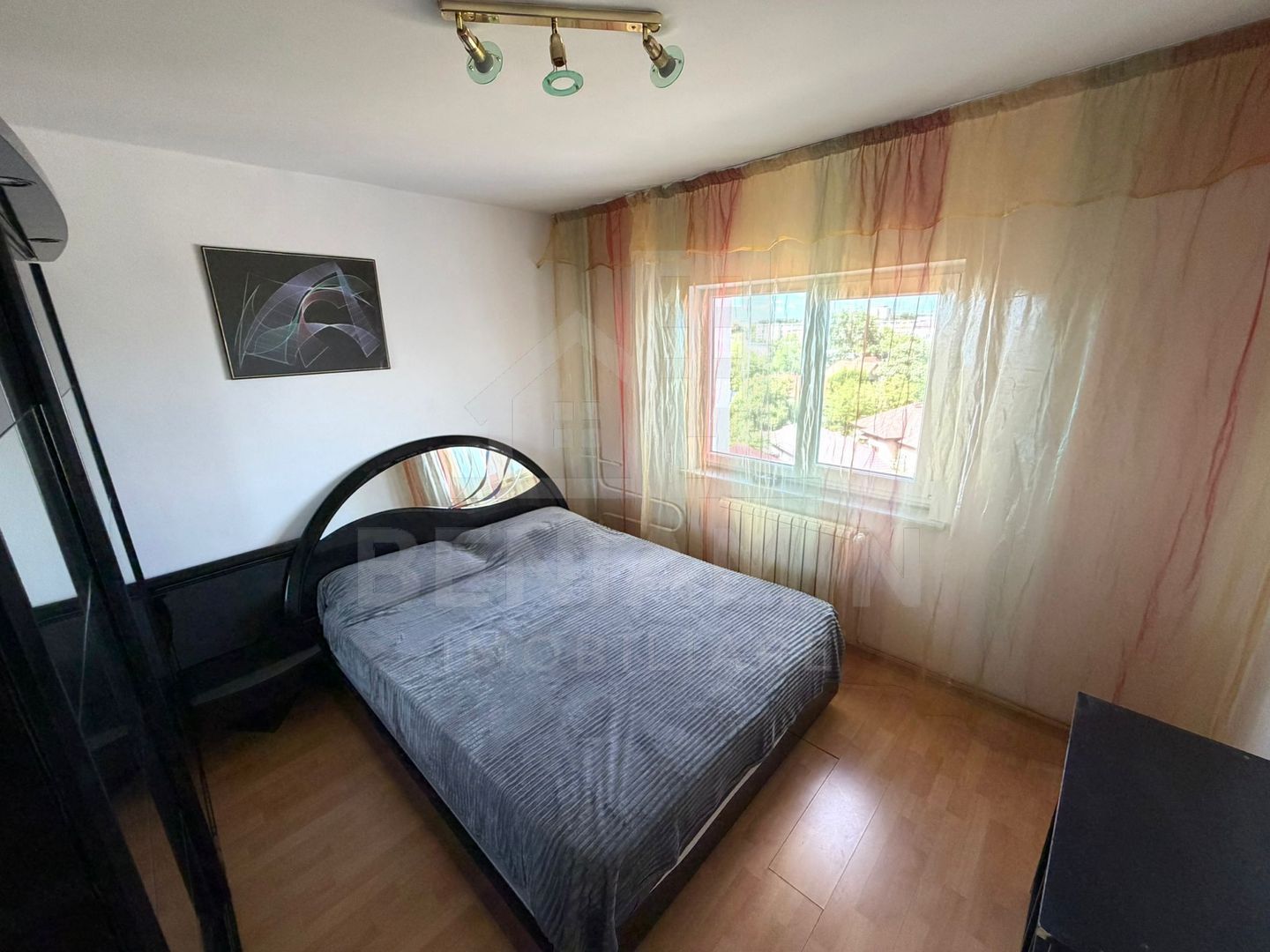 Apartament de 3 camere decomandat 74mp etaj 5 -centrala - Brazda - foto 2
