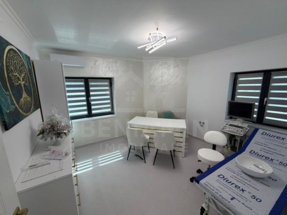 Spatiu modern cabinete medicale parter 50mp Toporasi Promenada - Imagine principala