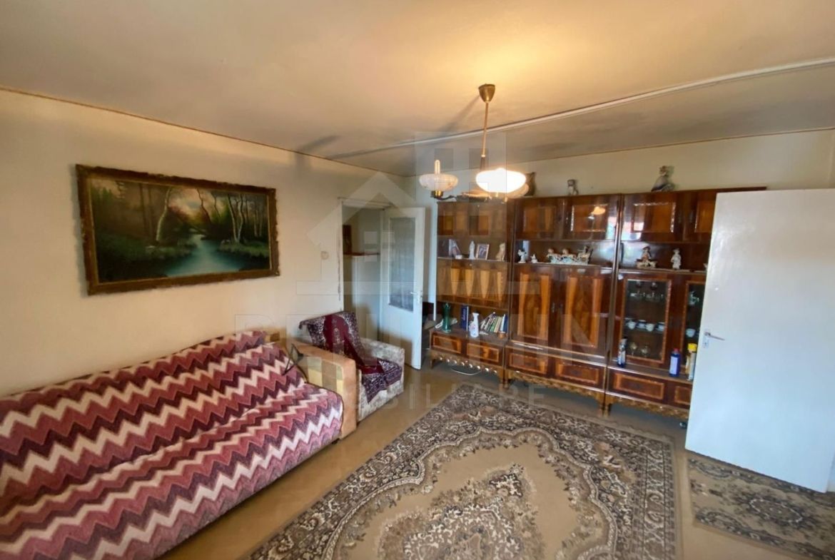Apartament 2 camere semidecomandat spatios 56mp Rovine MOL - foto 2