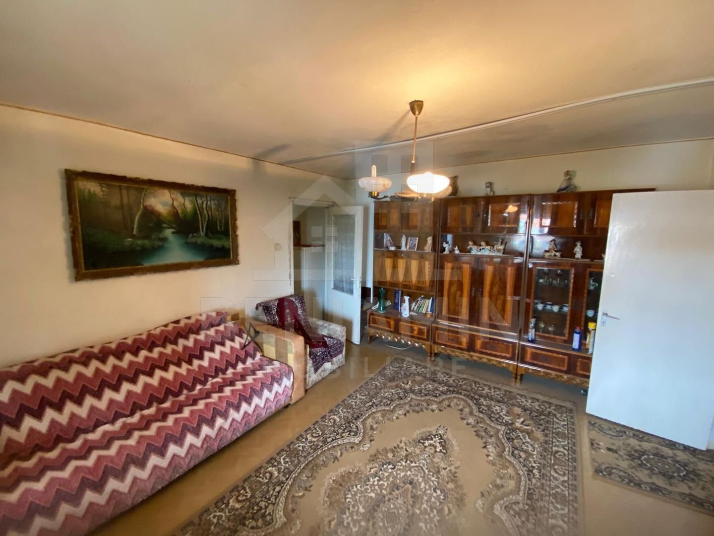 Apartament 2 camere semidecomandat spatios 56mp Rovine MOL - foto 2