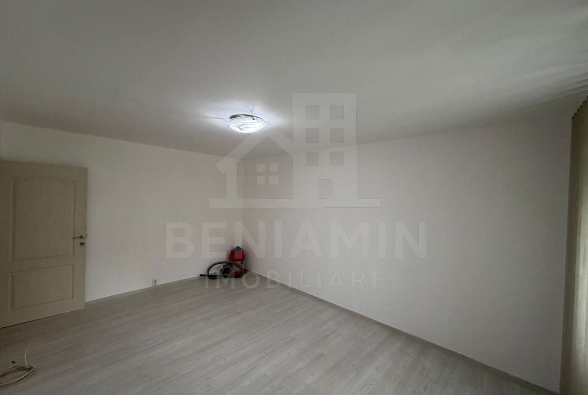 2 camere decomandat - etaj 2 - 52mp - teava de gaze - Sarari - foto 2