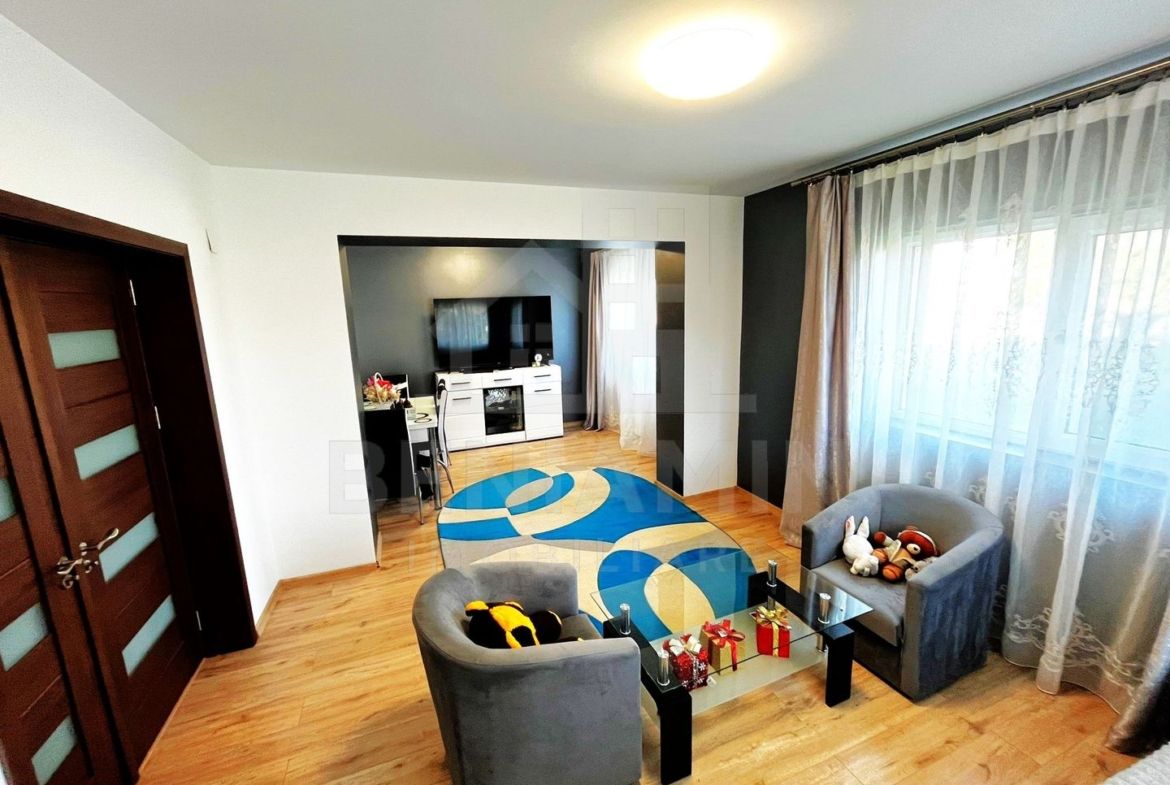 Casa P+1-Toate Utilitatile-3 Dormitoare-2 Bai-680mp Teren-Mobilata - foto 2