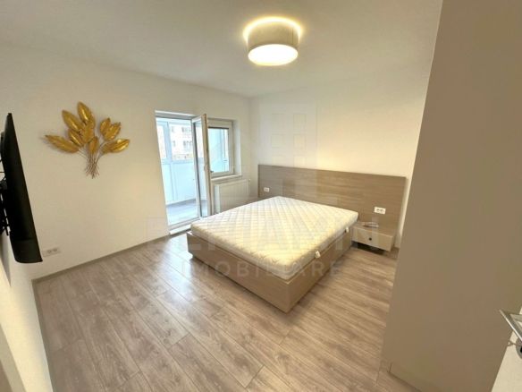 Ultracentral-4 Camere-Lux-Mobilat-Utilat-Etaj 1-CT-Disponibil imediat - foto 2