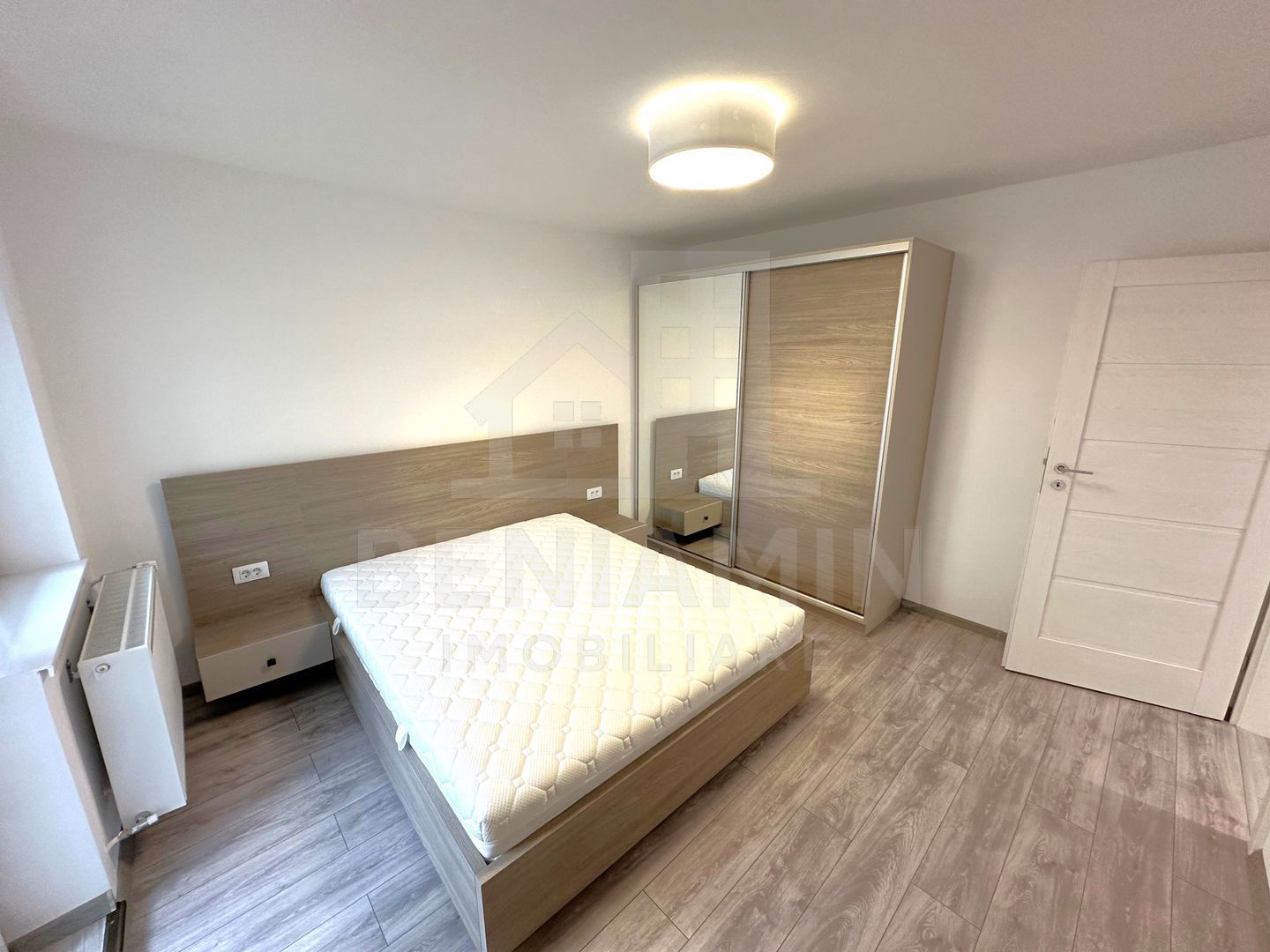 Ultracentral-4 Camere-Lux-Mobilat-Utilat-Etaj 1-CT-Disponibil imediat - foto 6