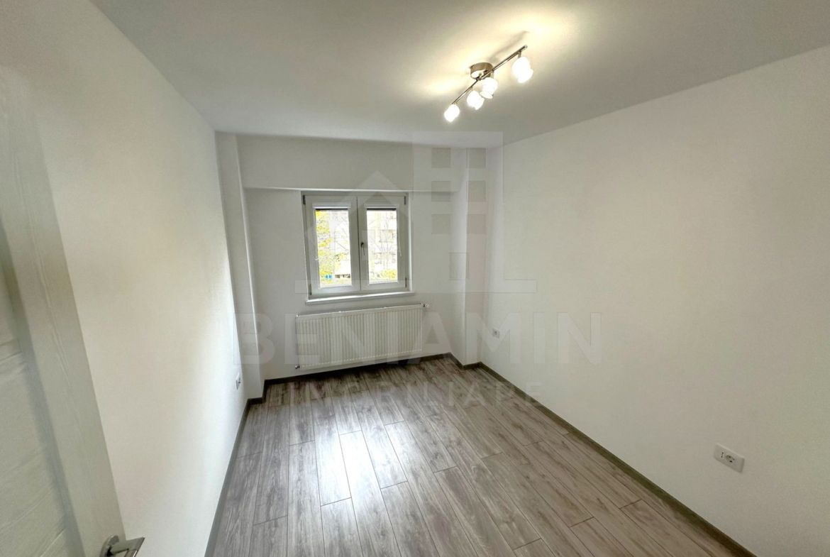 Ultracentral-4 Camere-Lux-Mobilat-Utilat-Etaj 1-CT-Disponibil imediat - foto 7