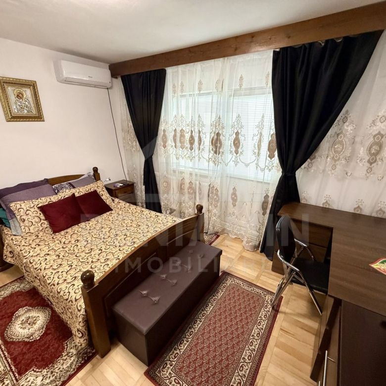 4 camere decomandat 99mp centrala mobilat Craiovita Promenada - Imagine principala