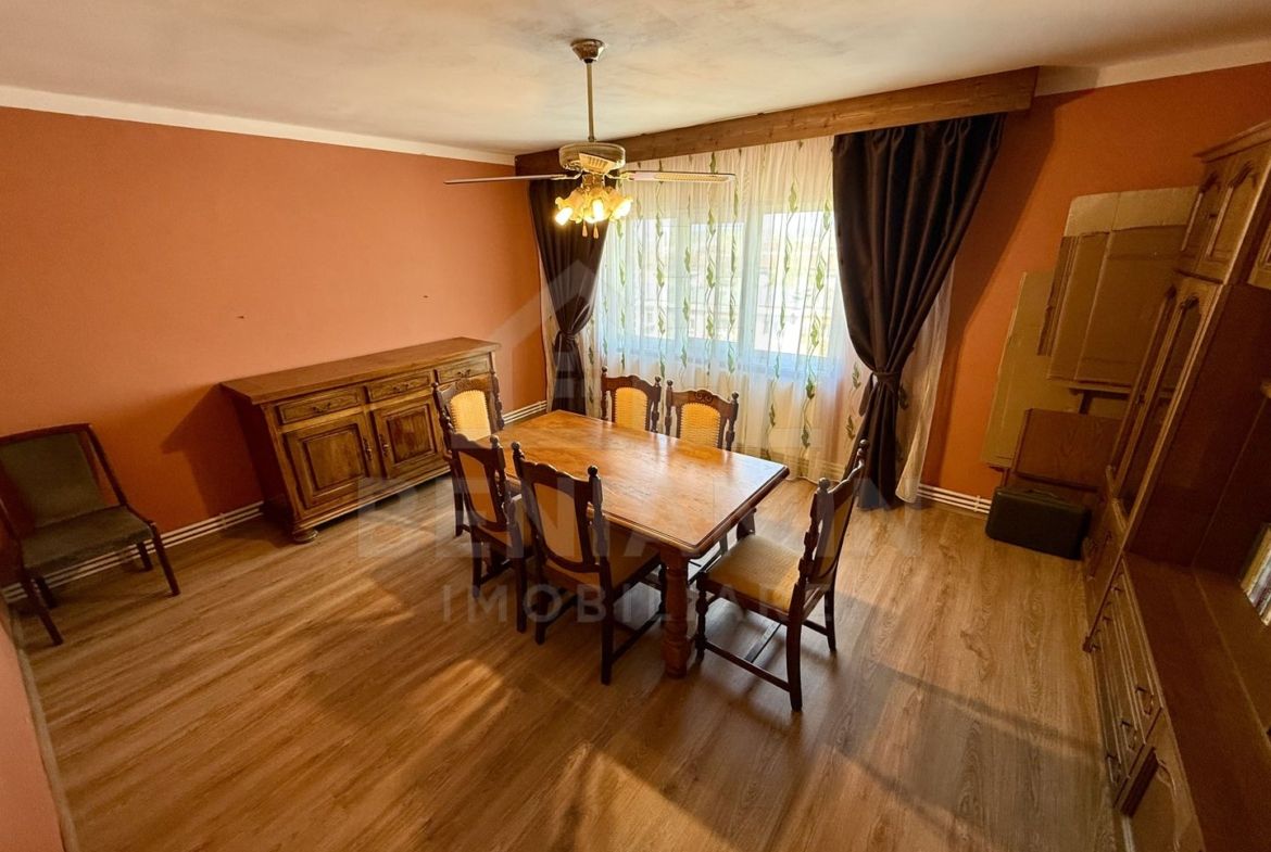 4 camere decomandat 99mp centrala mobilat Craiovita Promenada - foto 2