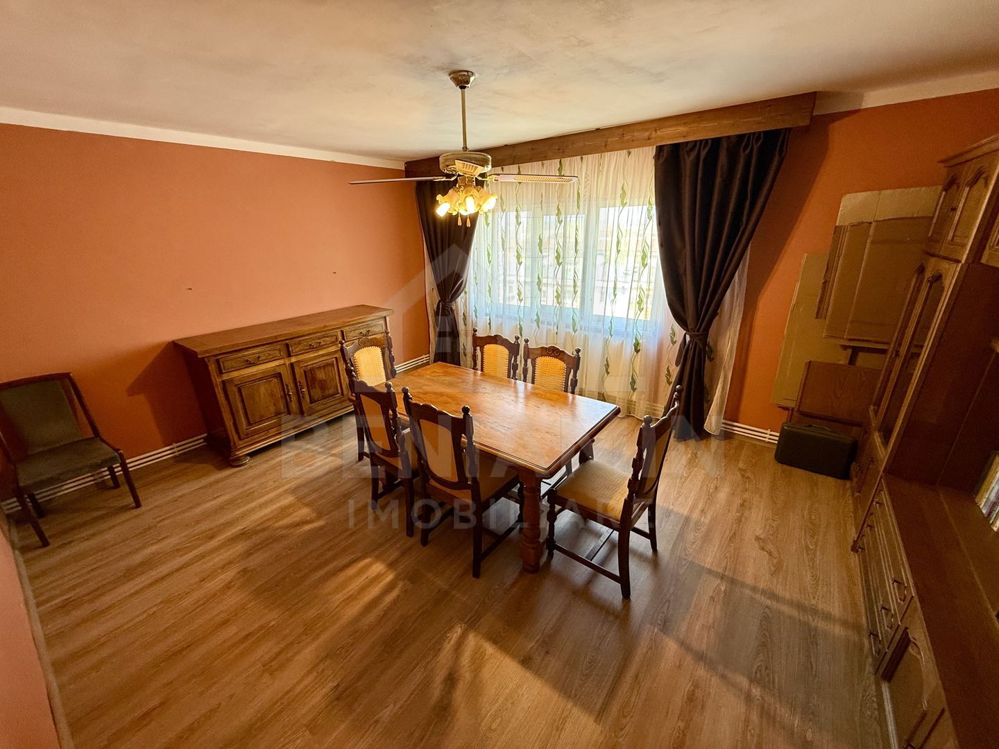 4 camere decomandat 99mp centrala mobilat Craiovita Promenada - foto 2