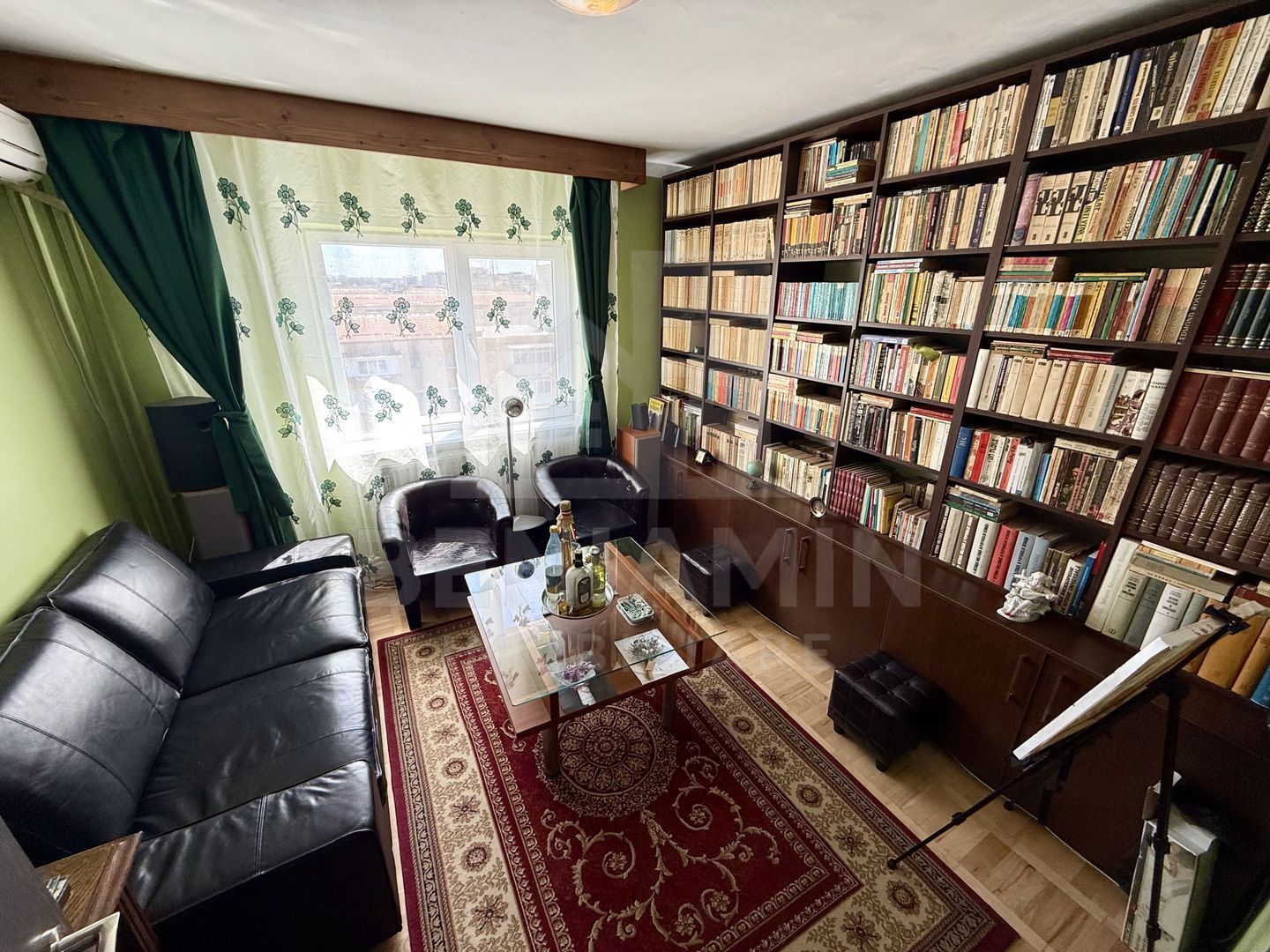 4 camere decomandat 99mp centrala mobilat Craiovita Promenada - foto 3
