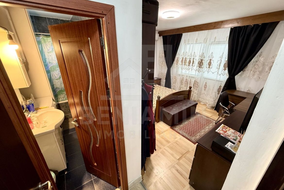 4 camere decomandat 99mp centrala mobilat Craiovita Promenada - foto 6