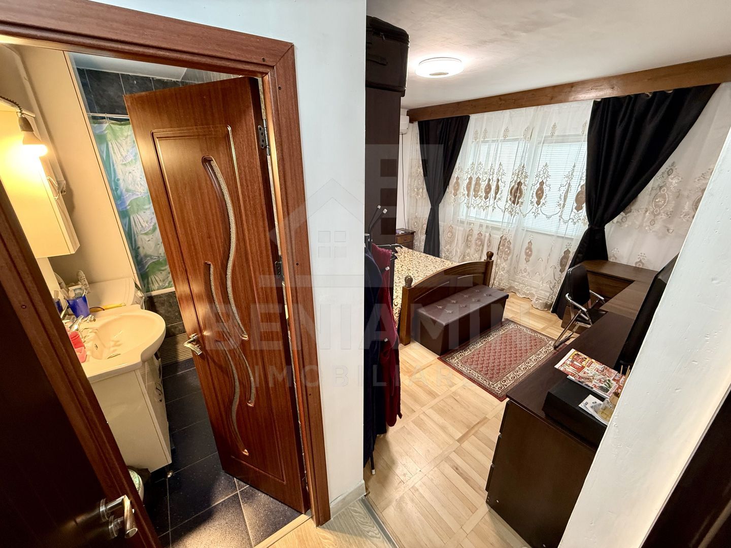 4 camere decomandat 99mp centrala mobilat Craiovita Promenada - foto 6