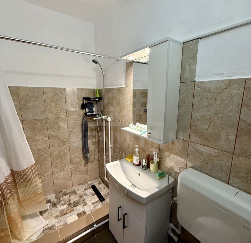 4 camere decomandat 99mp centrala mobilat Craiovita Promenada - foto 7